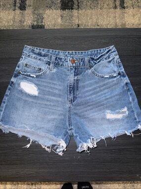 No Boundaries Light Blue Distressed Denim Jean Shorts
